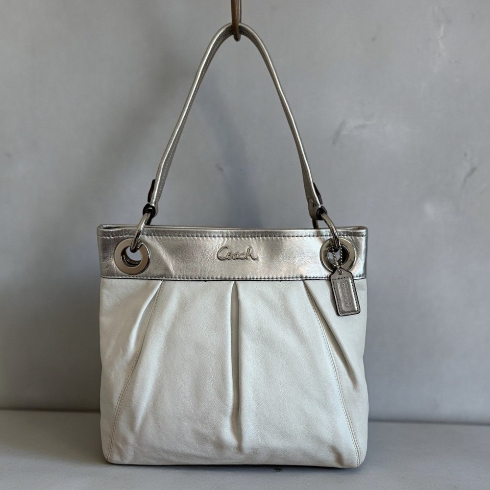 Coach Ashley White Leather Metallic Silver‎ Trim Shoulder Crossbody Bag F17605